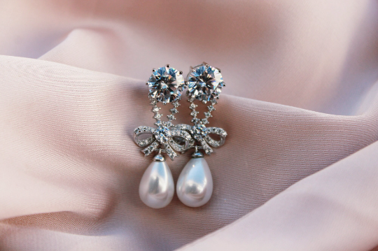 Marie Antoinette Pearl Earrings